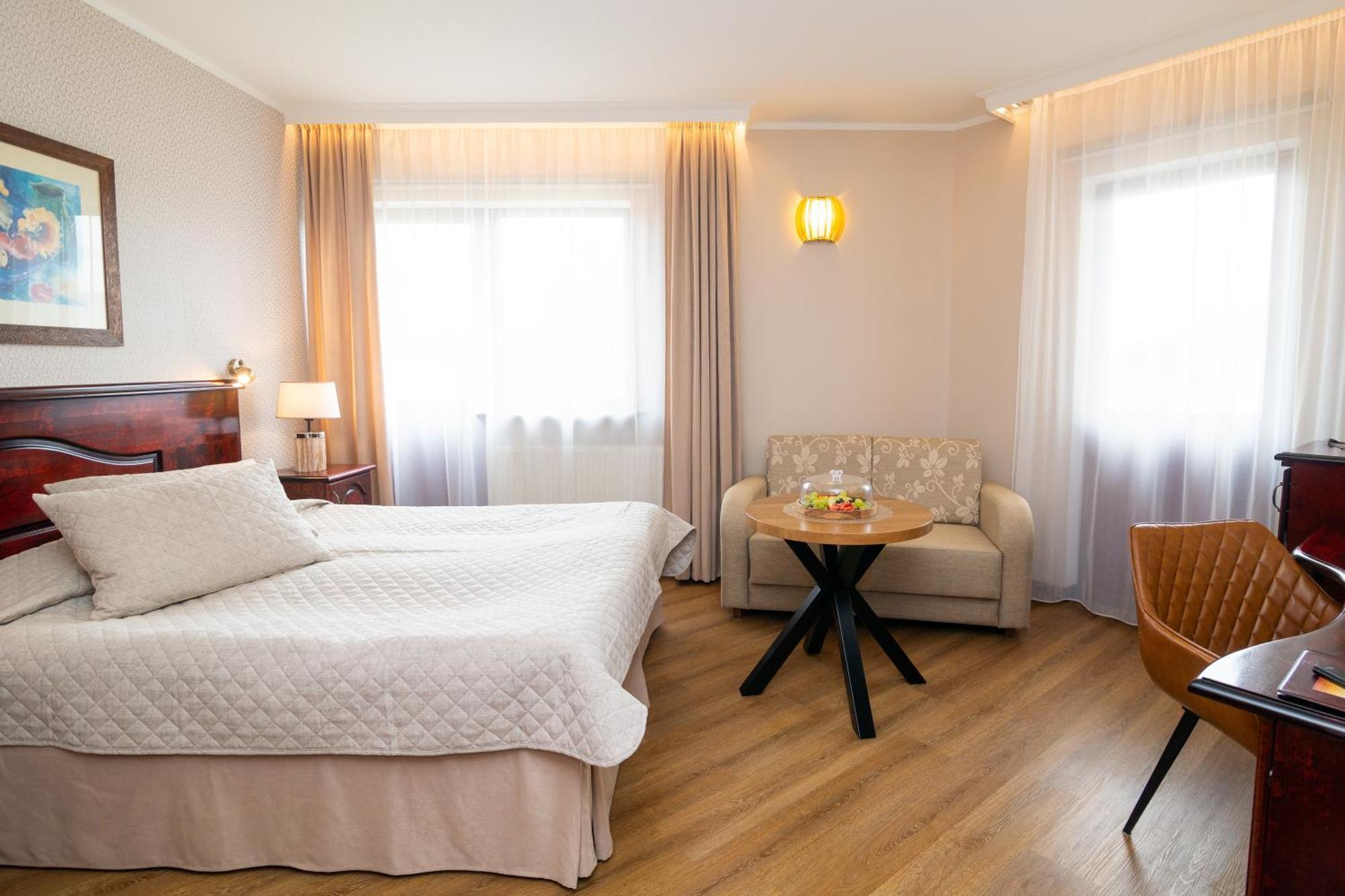 Hotel Legend Pärnu Eksteriør billede