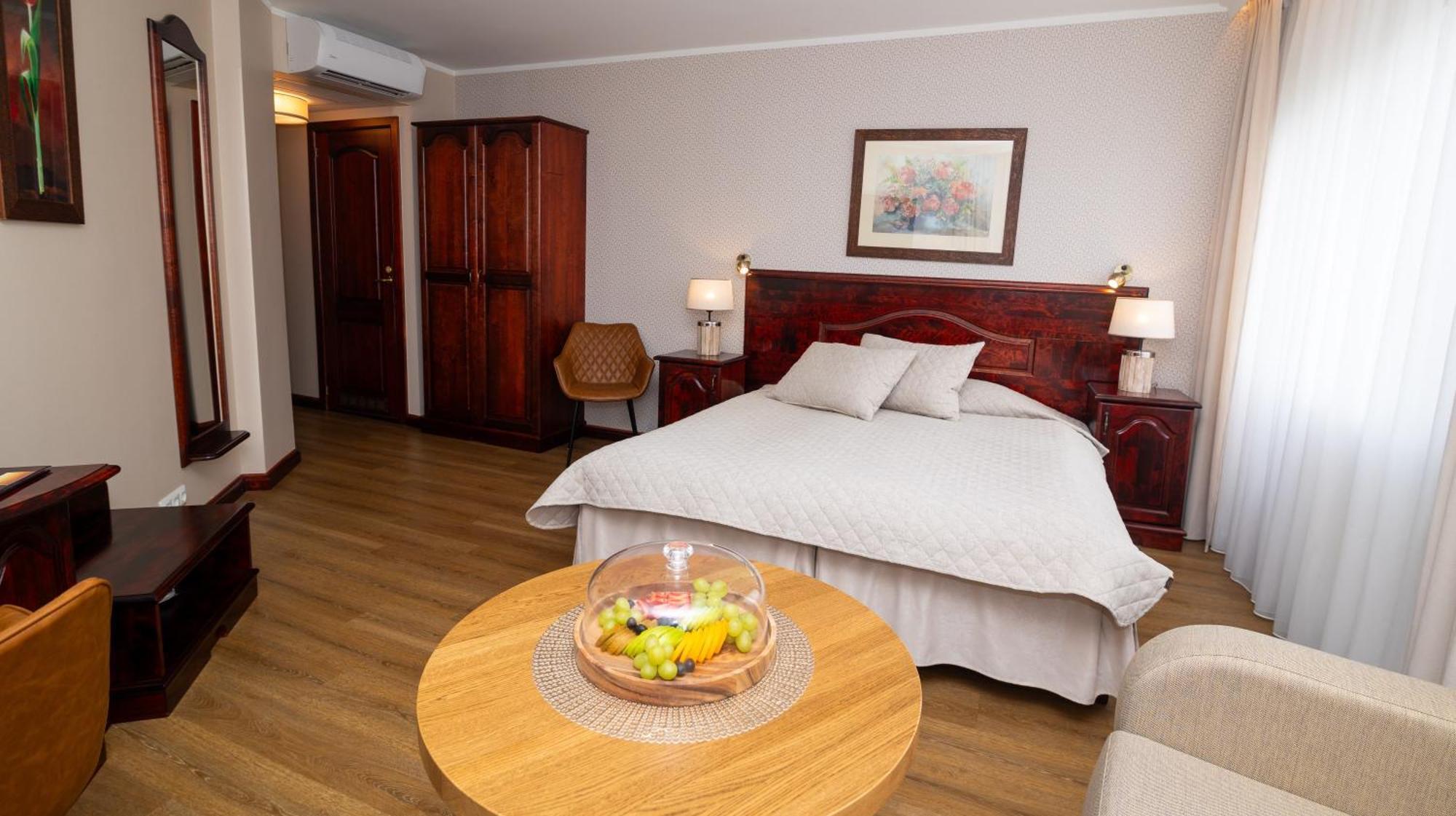 Hotel Legend Pärnu Eksteriør billede